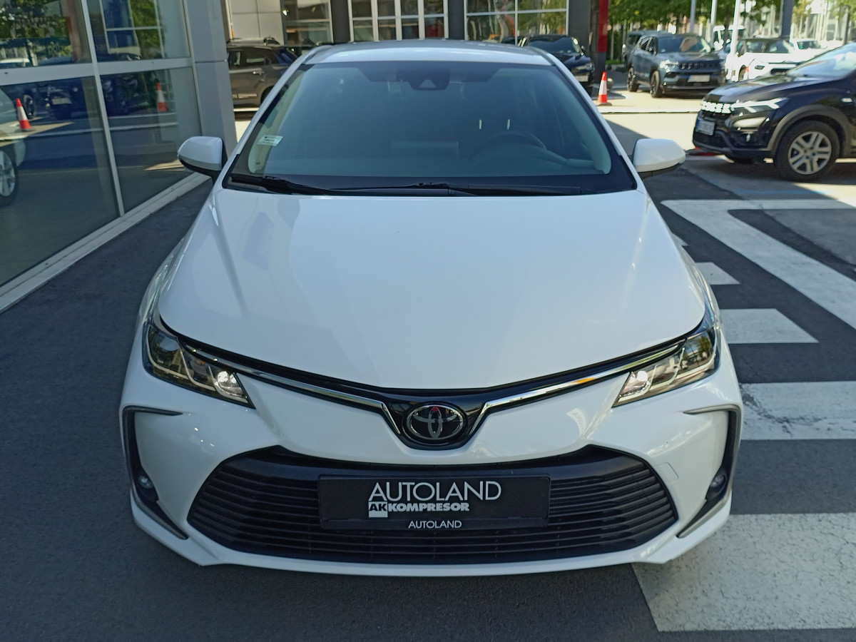 Toyota Corolla 1.5 Luna
