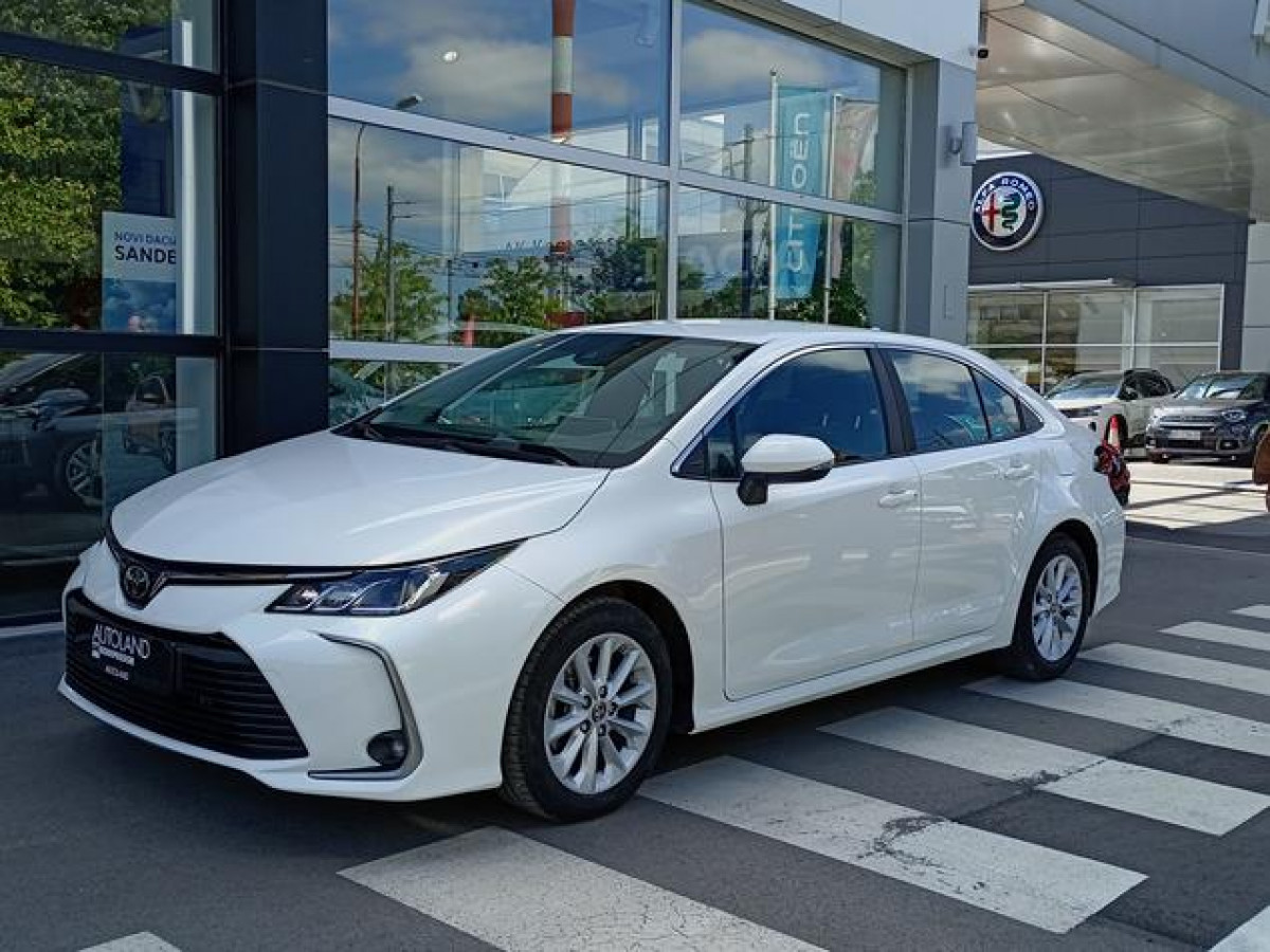 Toyota Corolla 1.5 Luna 