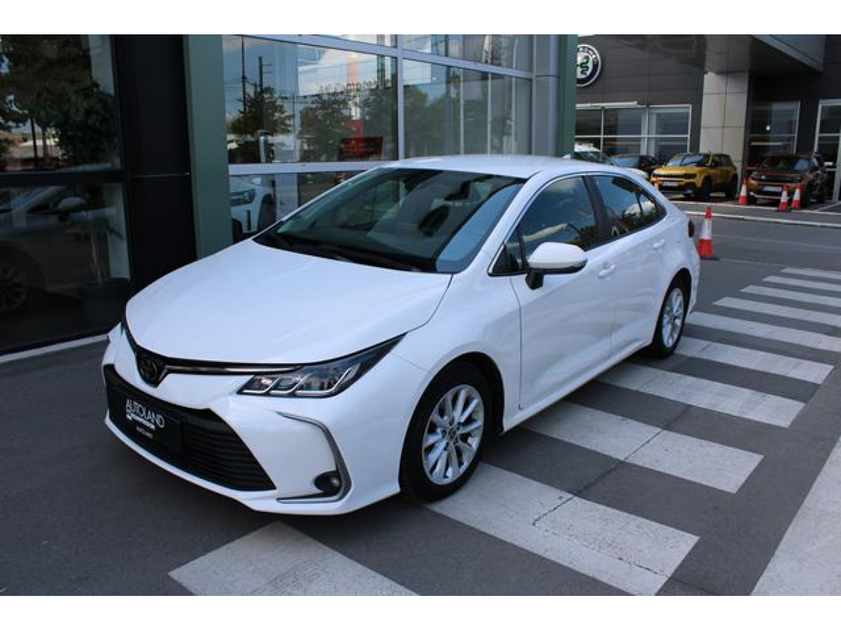Toyota Corolla 1.5 Luna 