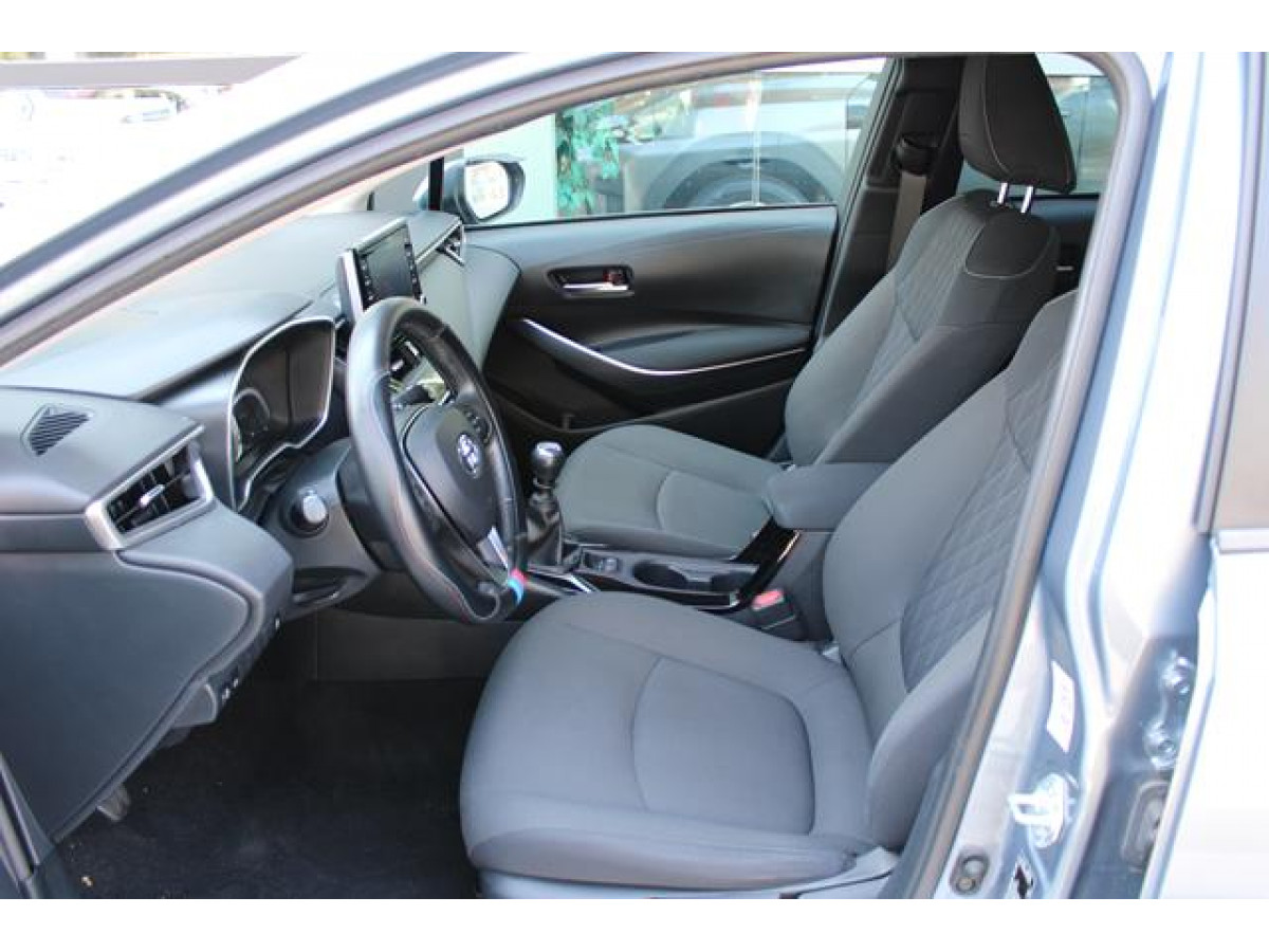 Toyota Corolla 1.6 LUNA 
