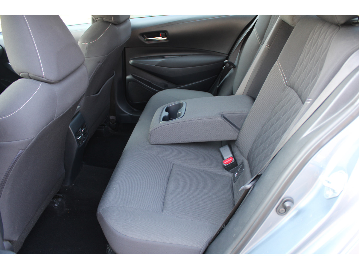 Toyota Corolla 1.8 Hyb. AUT 