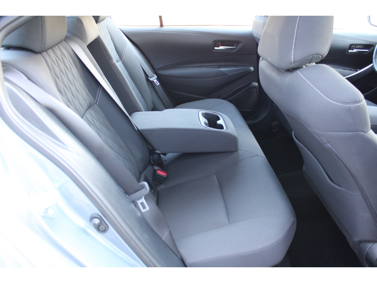 Toyota Corolla 1.8 Hyb. AUT 