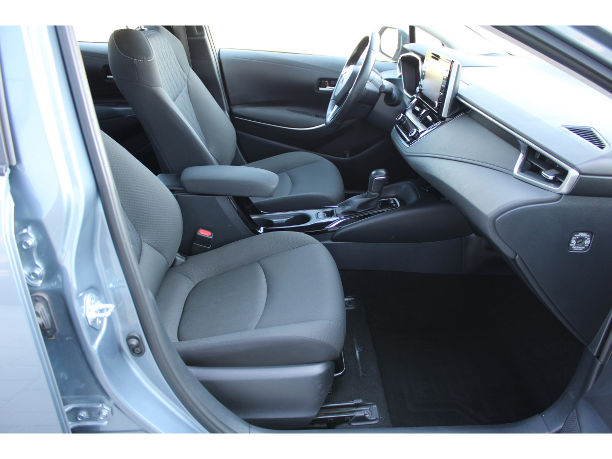 Toyota Corolla 1.8 Hyb. AUT 