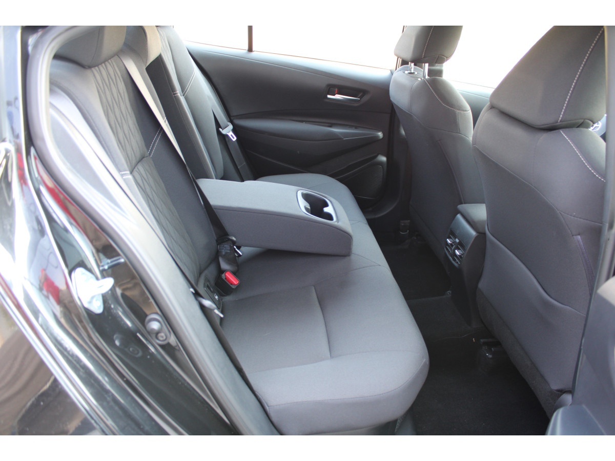 Toyota Corolla 1.8 Hyb. AUT 