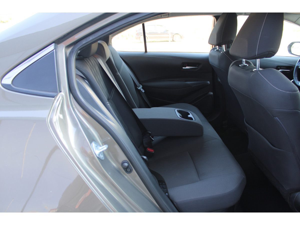 Toyota Corolla 1.8 Hyb. AUT 