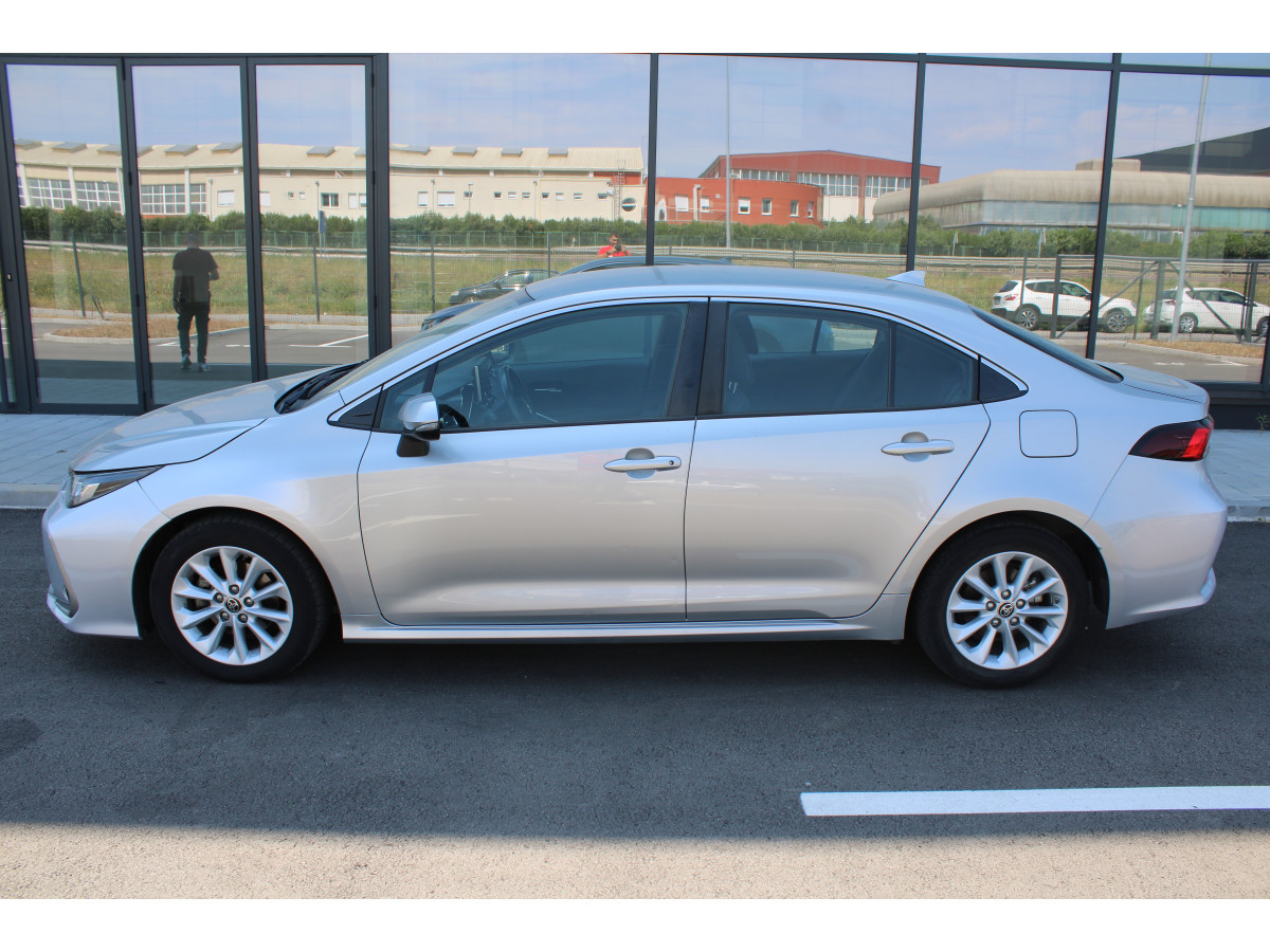 Toyota Corolla 1.8 Hyb. AUT 