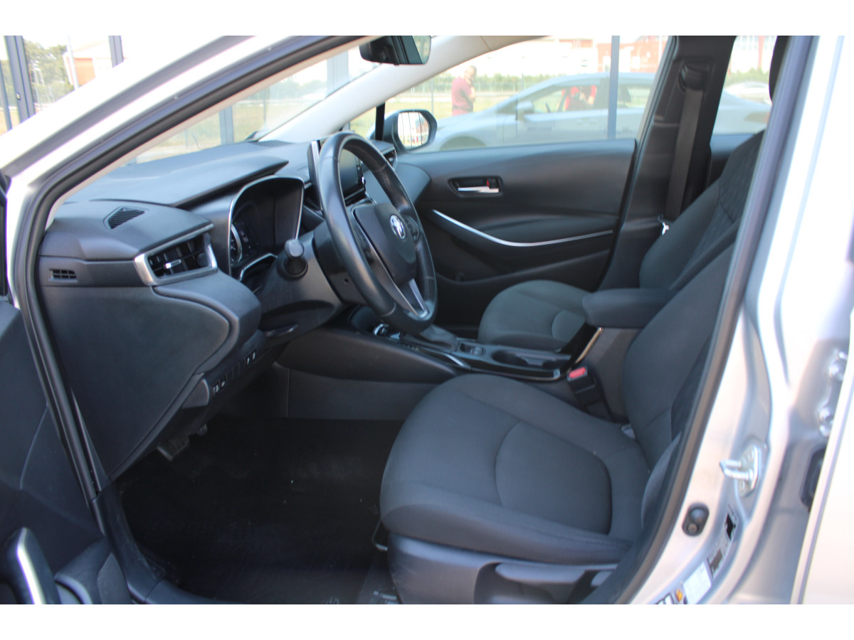 Toyota Corolla 1.8 Hyb. AUT 