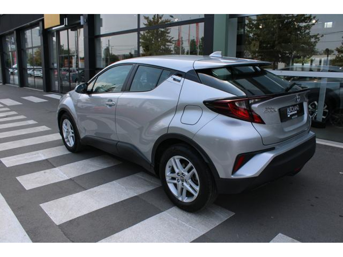 Toyota C-HR 1.8 HYBRID AUT 