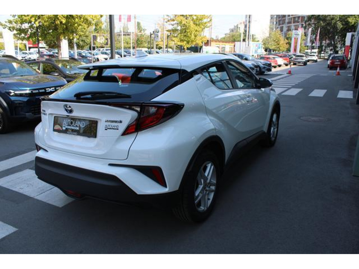 Toyota C-HR 1.8 HYBRID AUT 