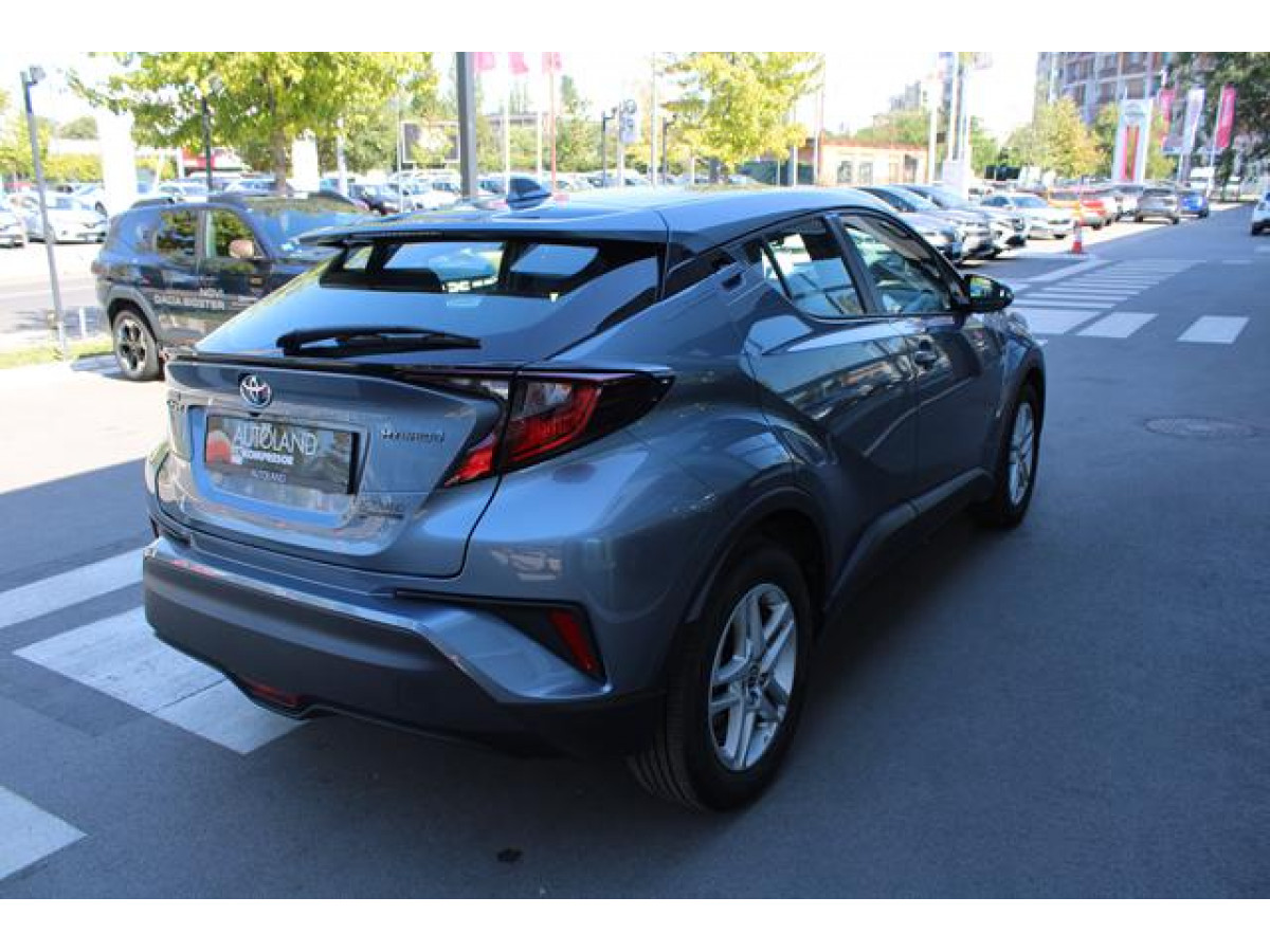 Toyota C-HR 1.8 HYBRID AUT 