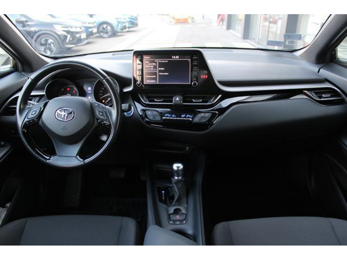 Toyota C-HR 1.8 HYBRID AUT 