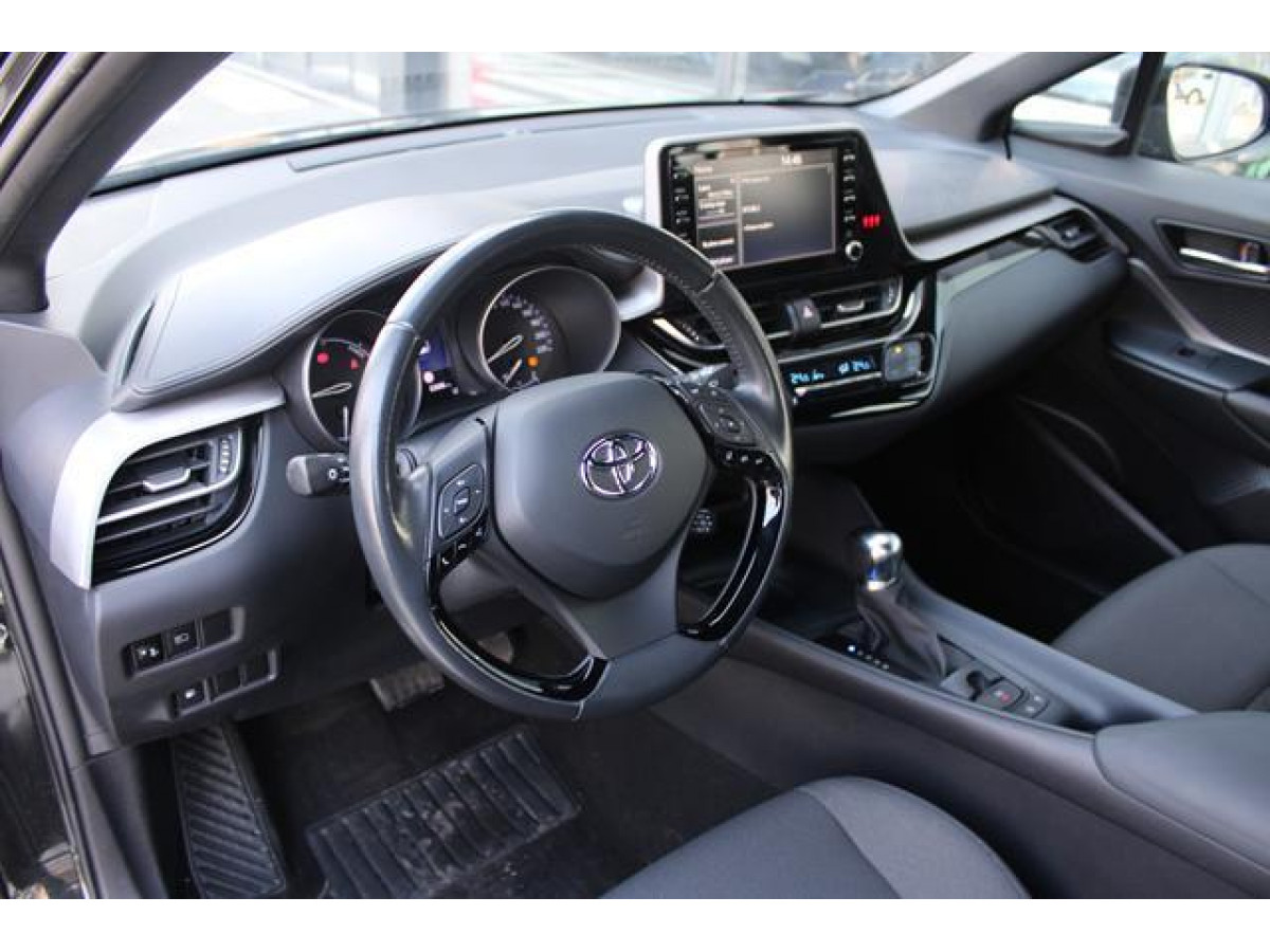 Toyota C-HR 1.8 HYBRID AUT 