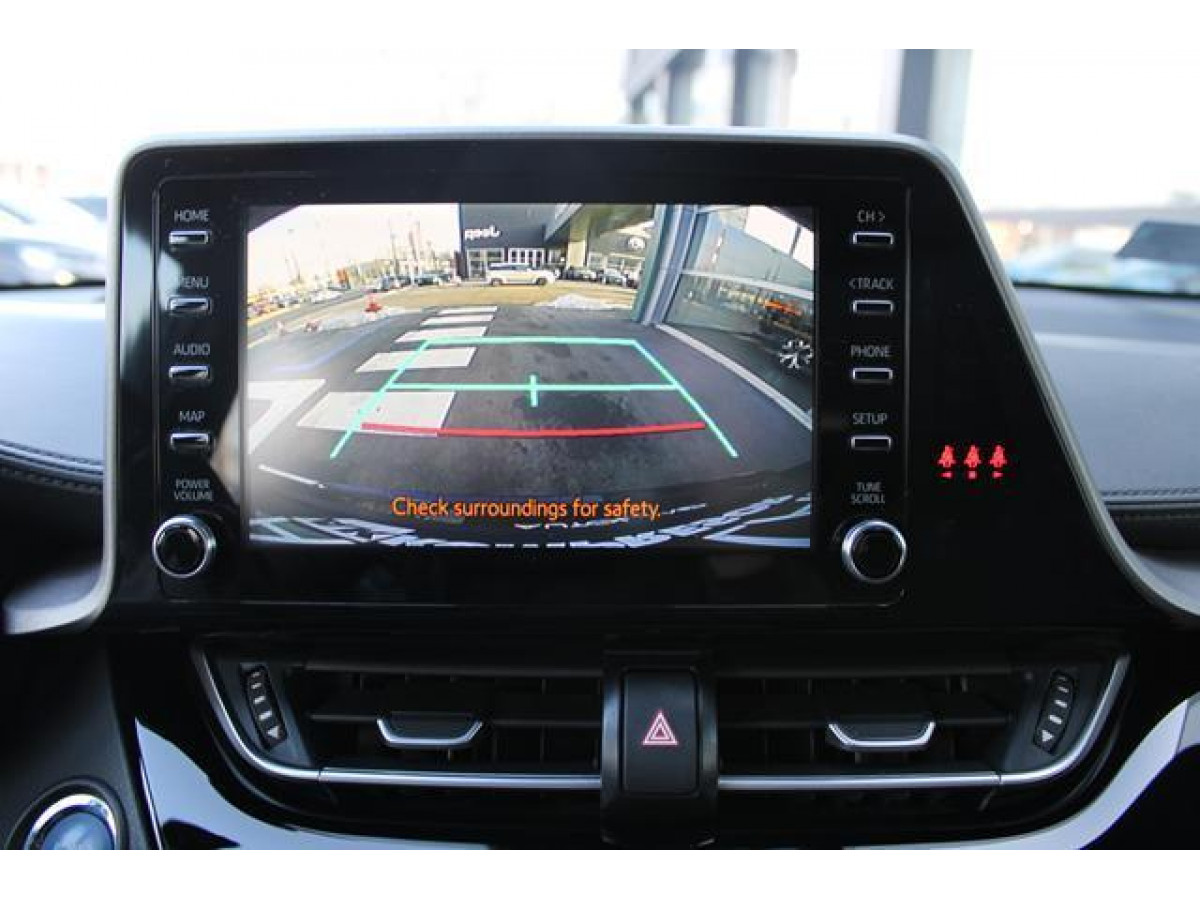 Toyota C-HR 1.8 HYBRID AUT 