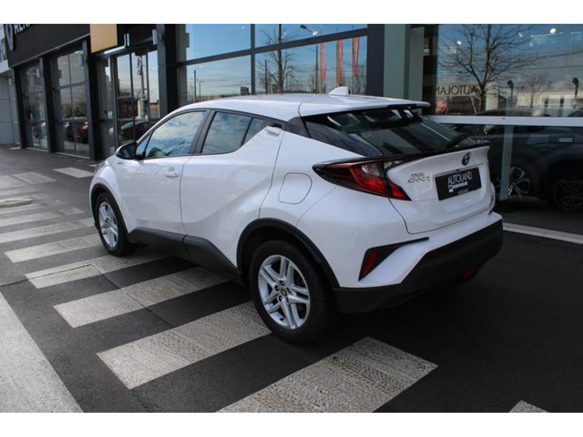 Toyota C-HR 1.8 HYBRID AUT 