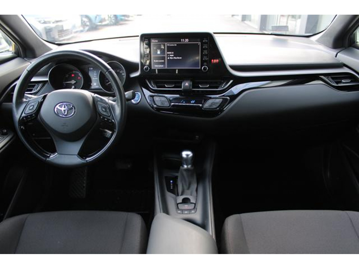 Toyota C-HR 1.8 HYBRID AUT 