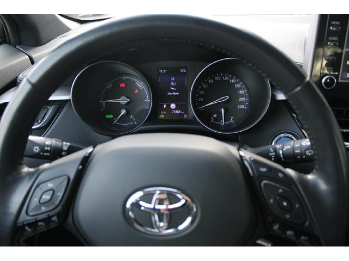 Toyota C-HR 1.8 HYBRID AUT 