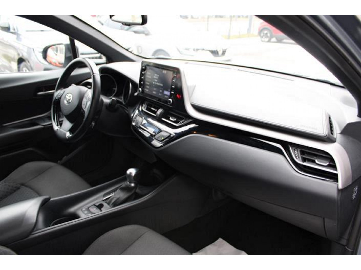 Toyota C-HR 1.8 Hybrid AUT 