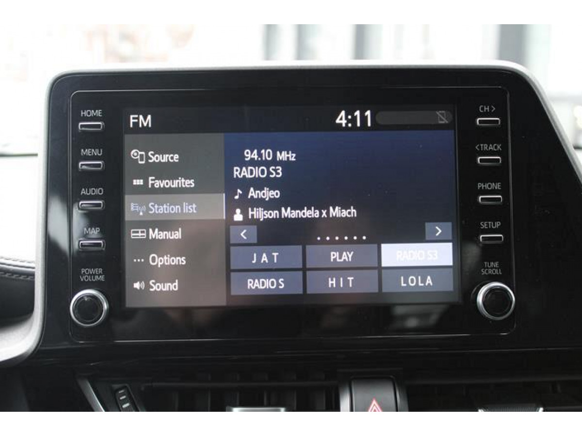 Toyota C-HR 1.8 Hybrid AUT 