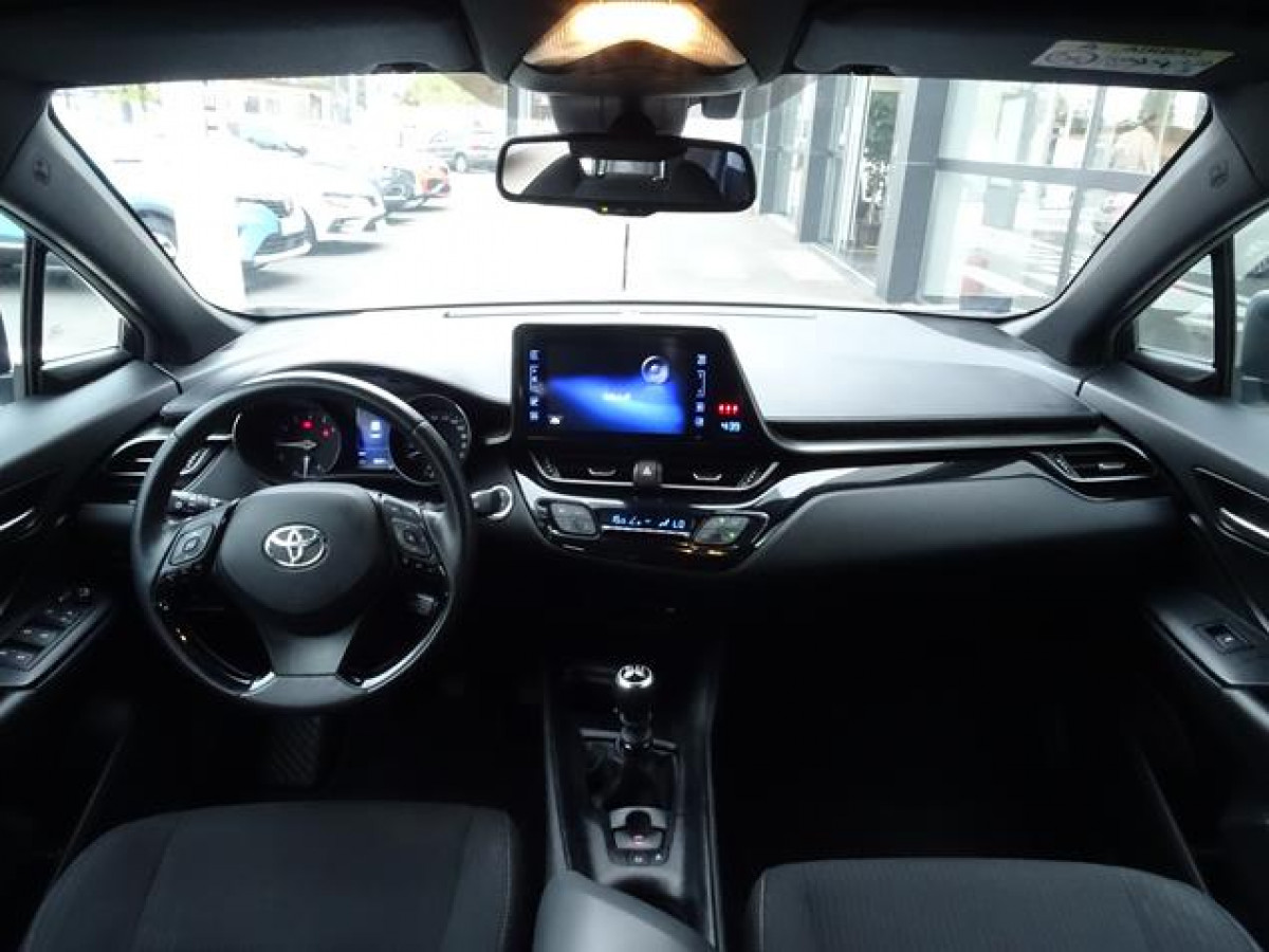 Toyota C-HR 1.2T Dual 