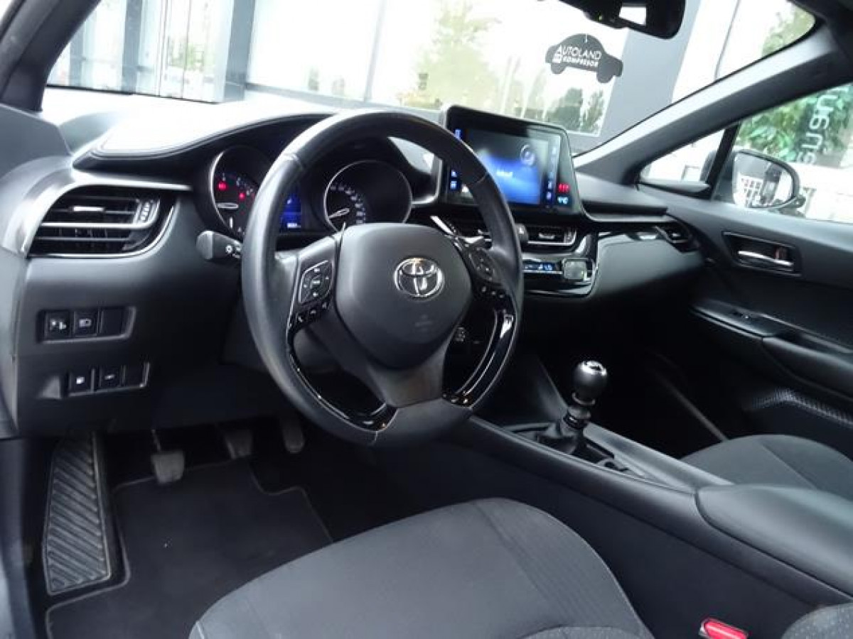 Toyota C-HR 1.2T Dual 