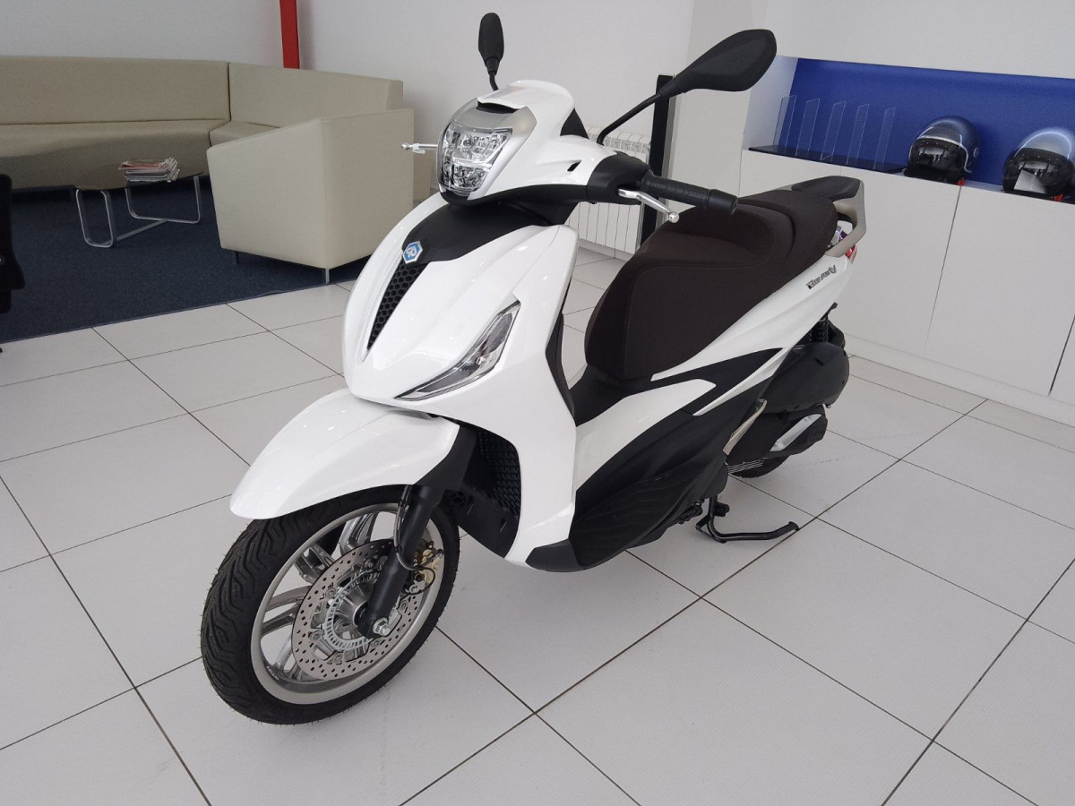 Piaggio Beverly 300