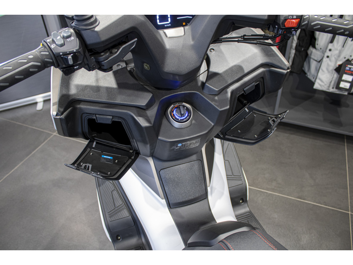 Kymco Xciting 400 VS 