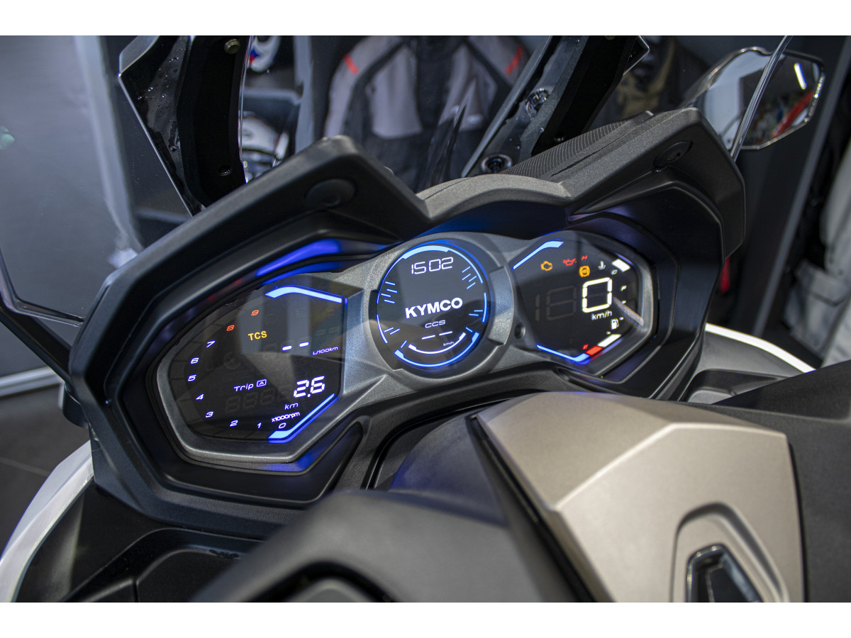 Kymco AK 575 PREMIUM 