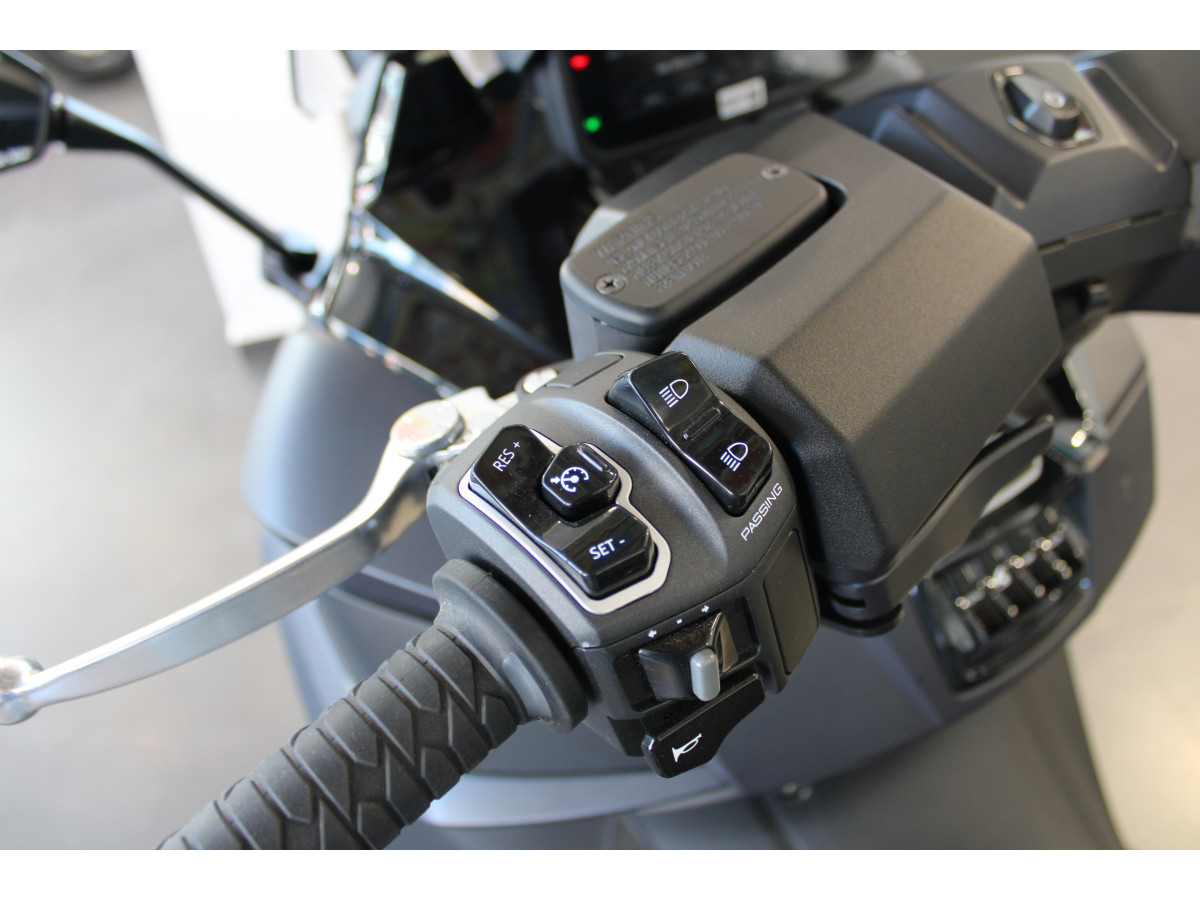 Kymco CV3 575 