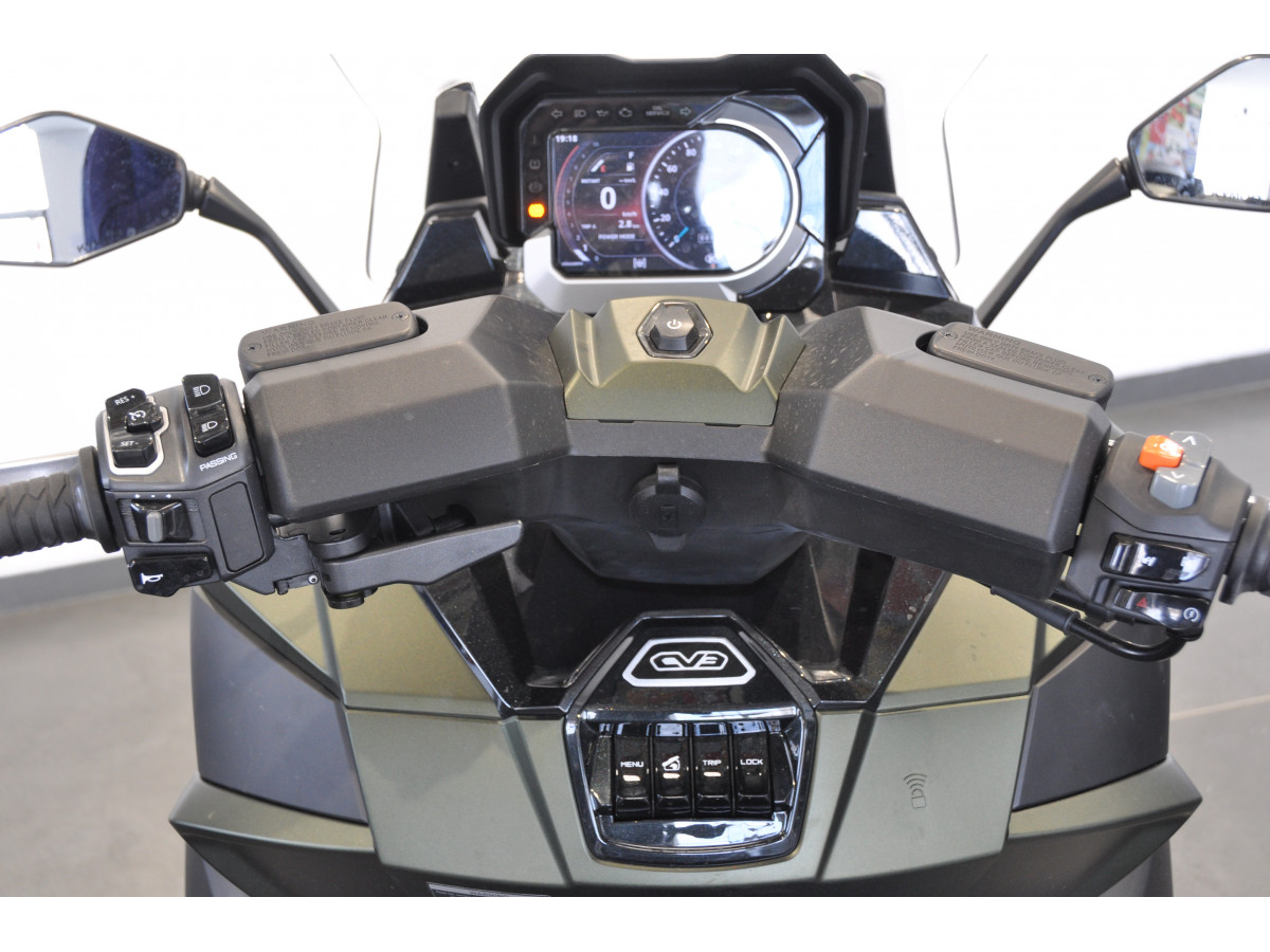 Kymco CV3 