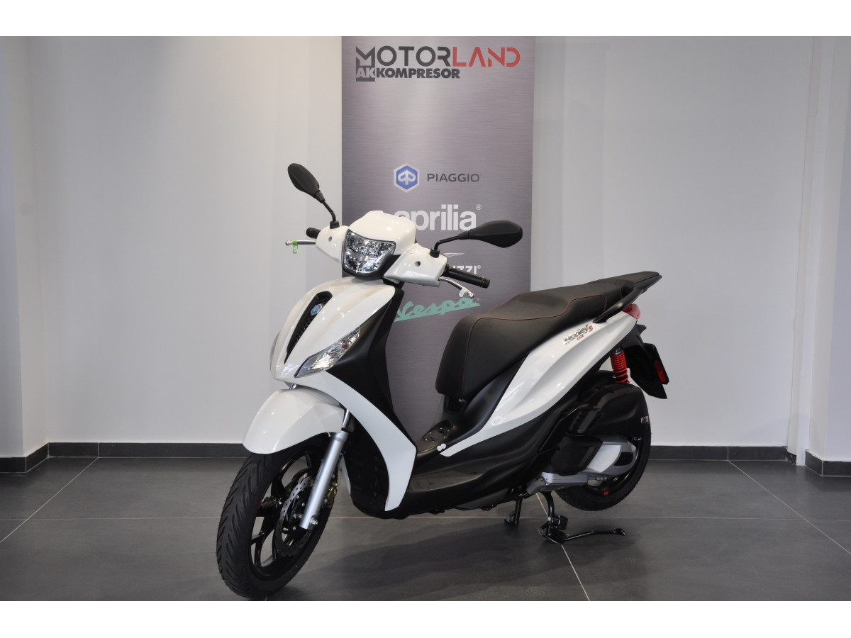 Piaggio Medley 