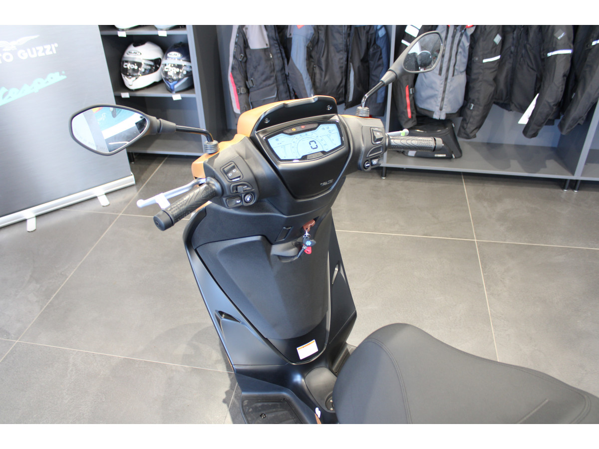 Piaggio Medley 125 Sport 