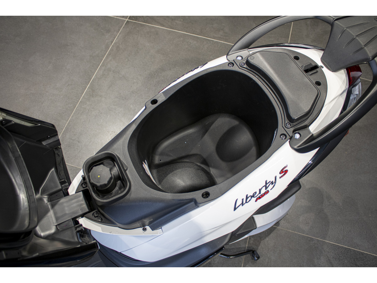 Piaggio Liberty S 125 