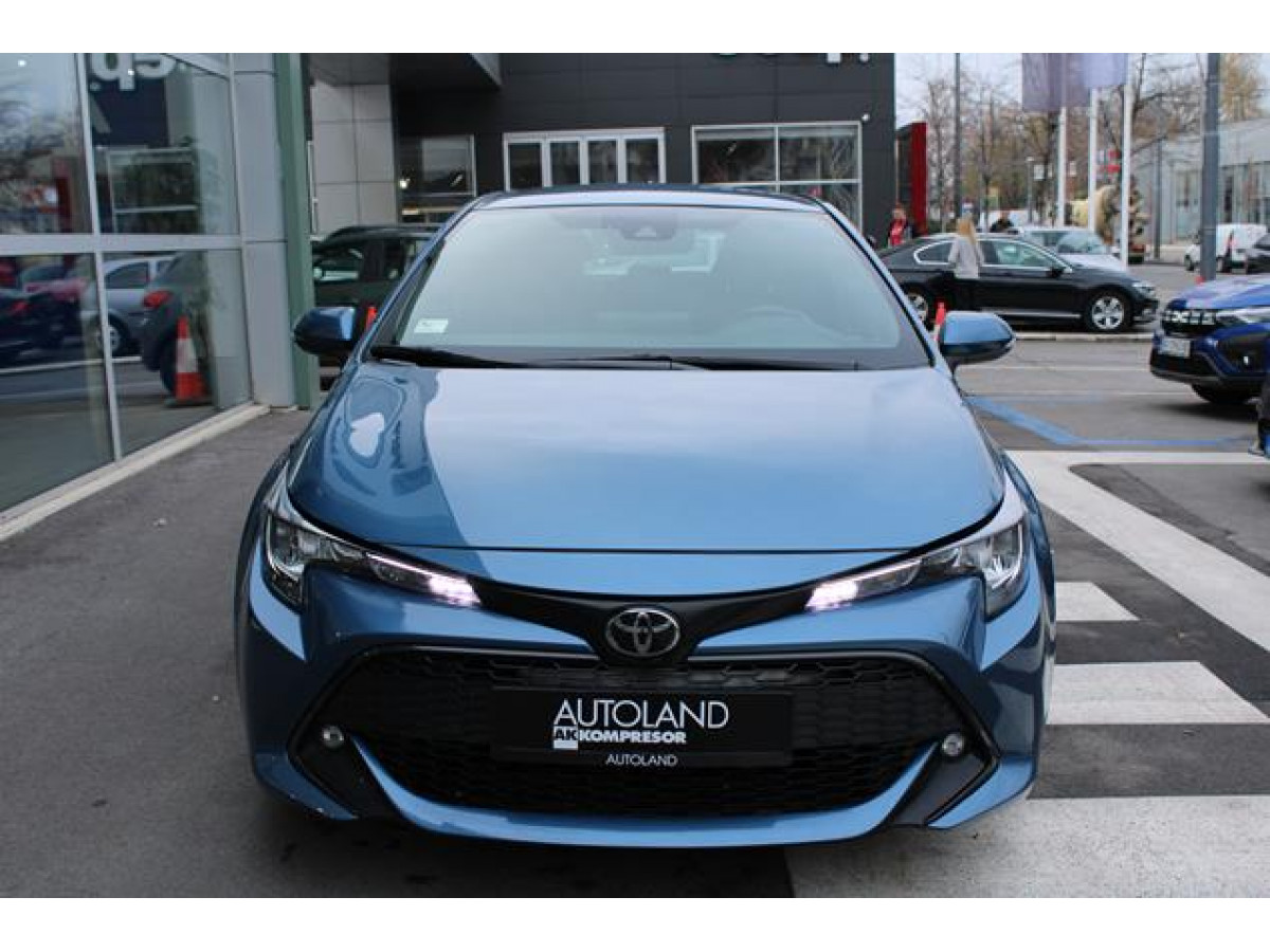 Toyota Corolla 1.2 Luna 