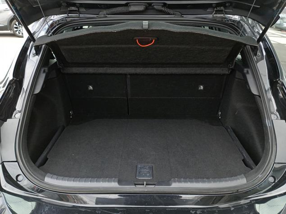 Toyota Corolla 1.2 Luna