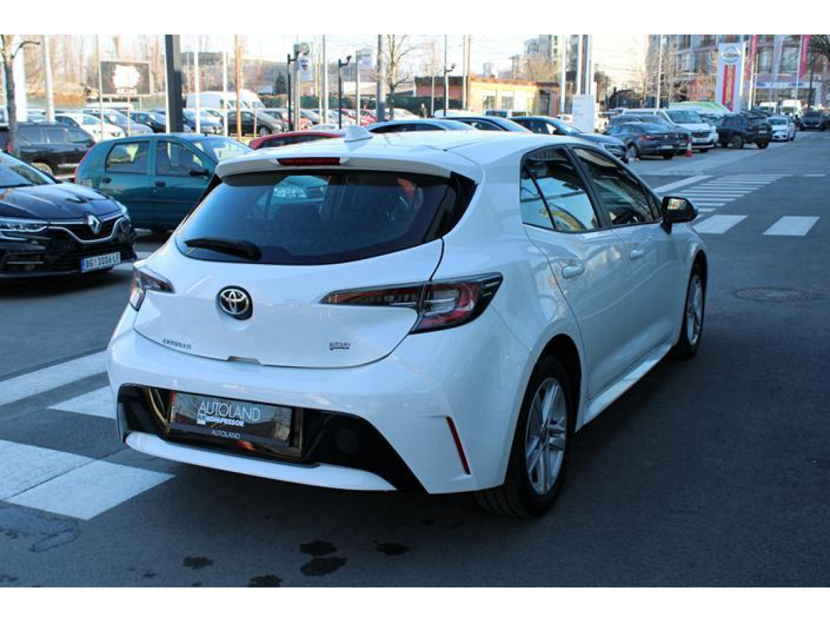 Toyota Corolla 1.2 Luna 