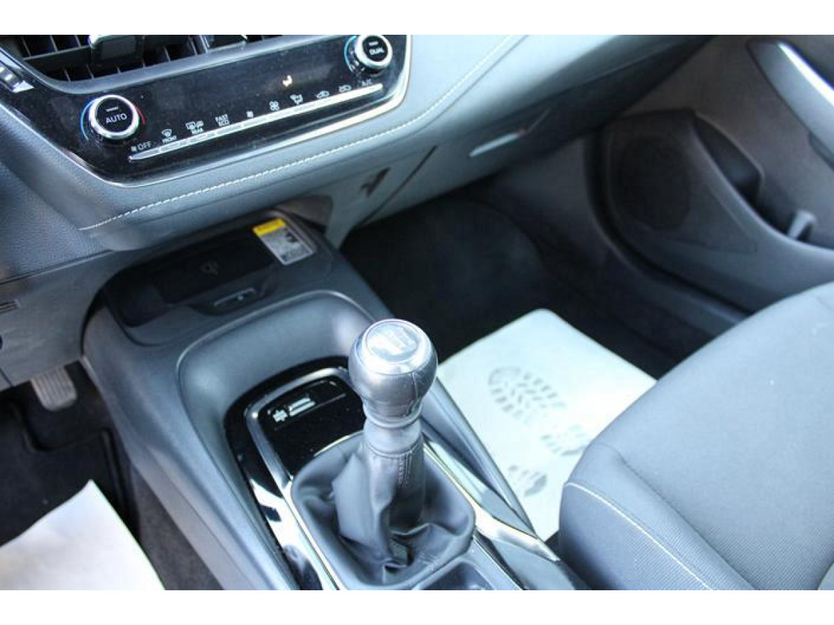 Toyota Corolla 1.2 Luna 