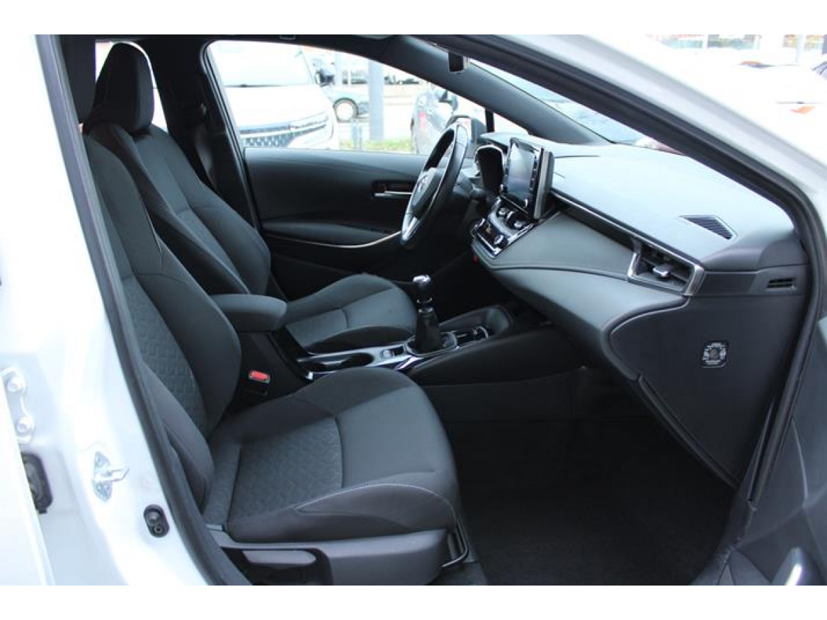 Toyota Corolla 1.2 Luna 