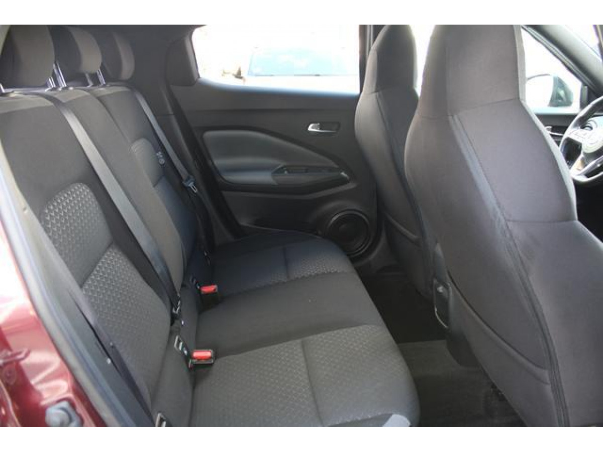 Nissan Juke 1.0 DIG-T DCT 