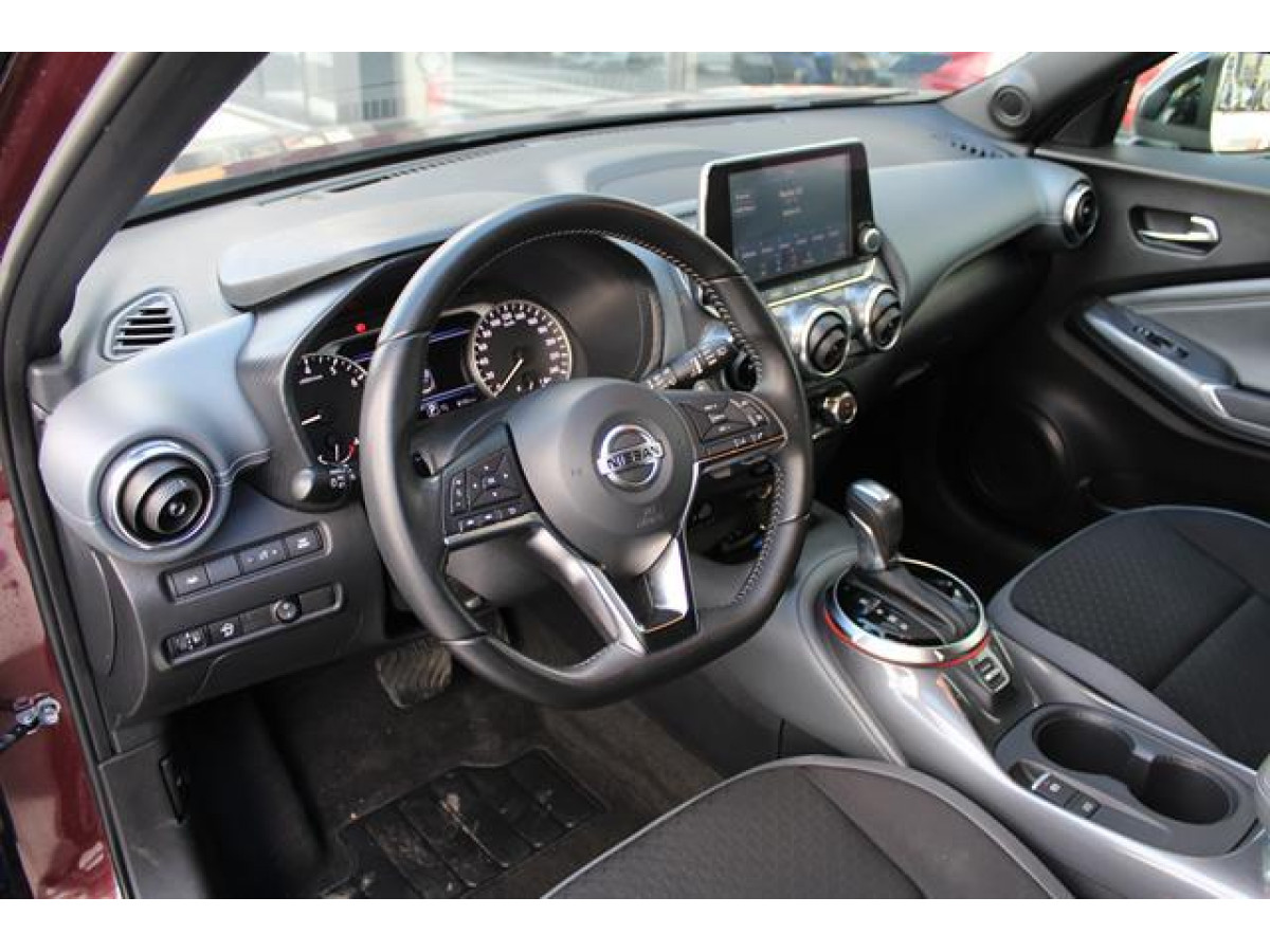 Nissan Juke 1.0 DIG-T DCT 