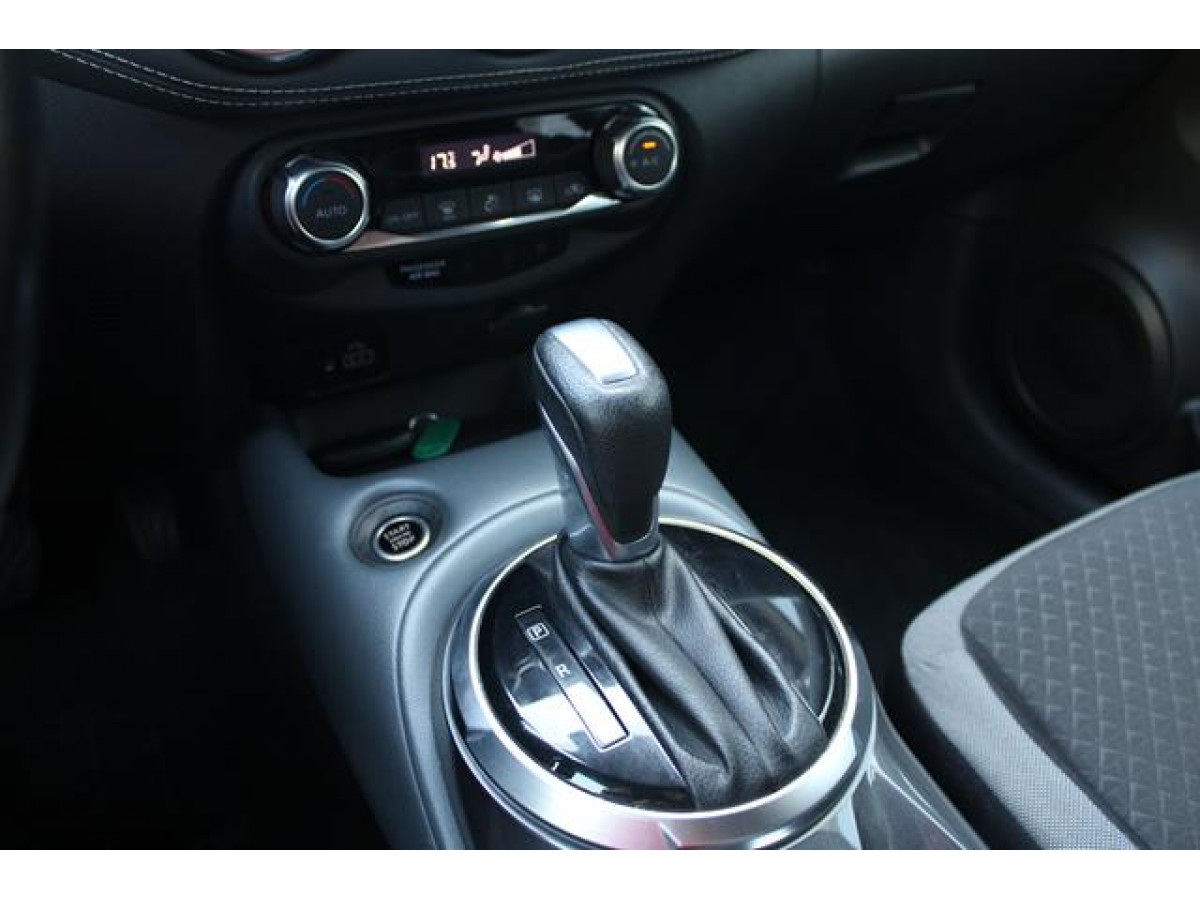 Nissan Juke 1.0 DIG-T DCT 