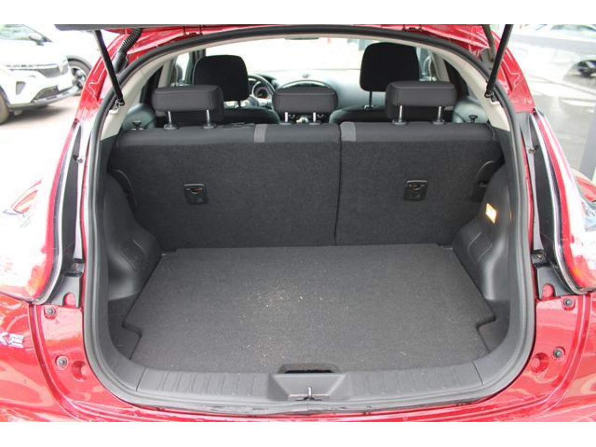 Nissan Juke 1.6 N-TEC CVT 