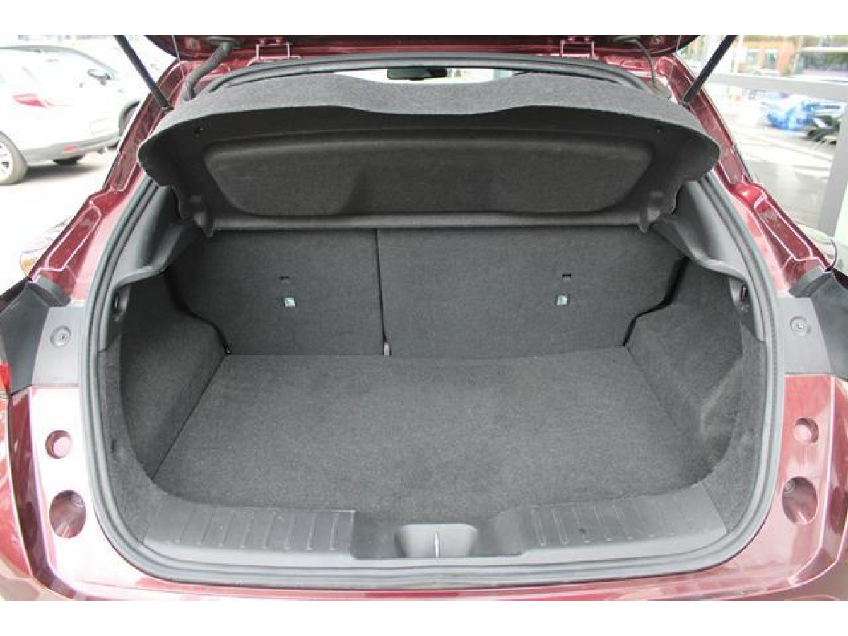 Nissan Juke 1.6 Hybrid DCT 