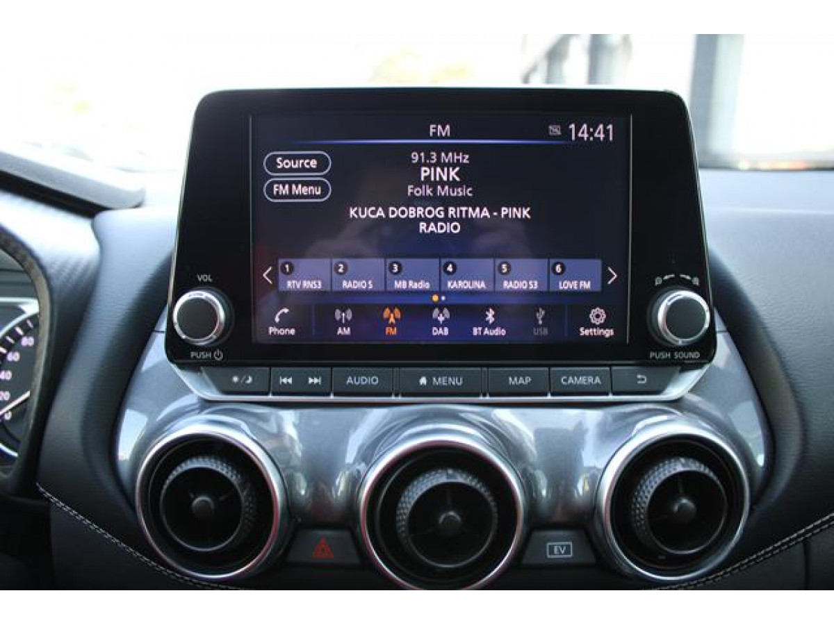 Nissan Juke 1.6 Hybrid DCT 