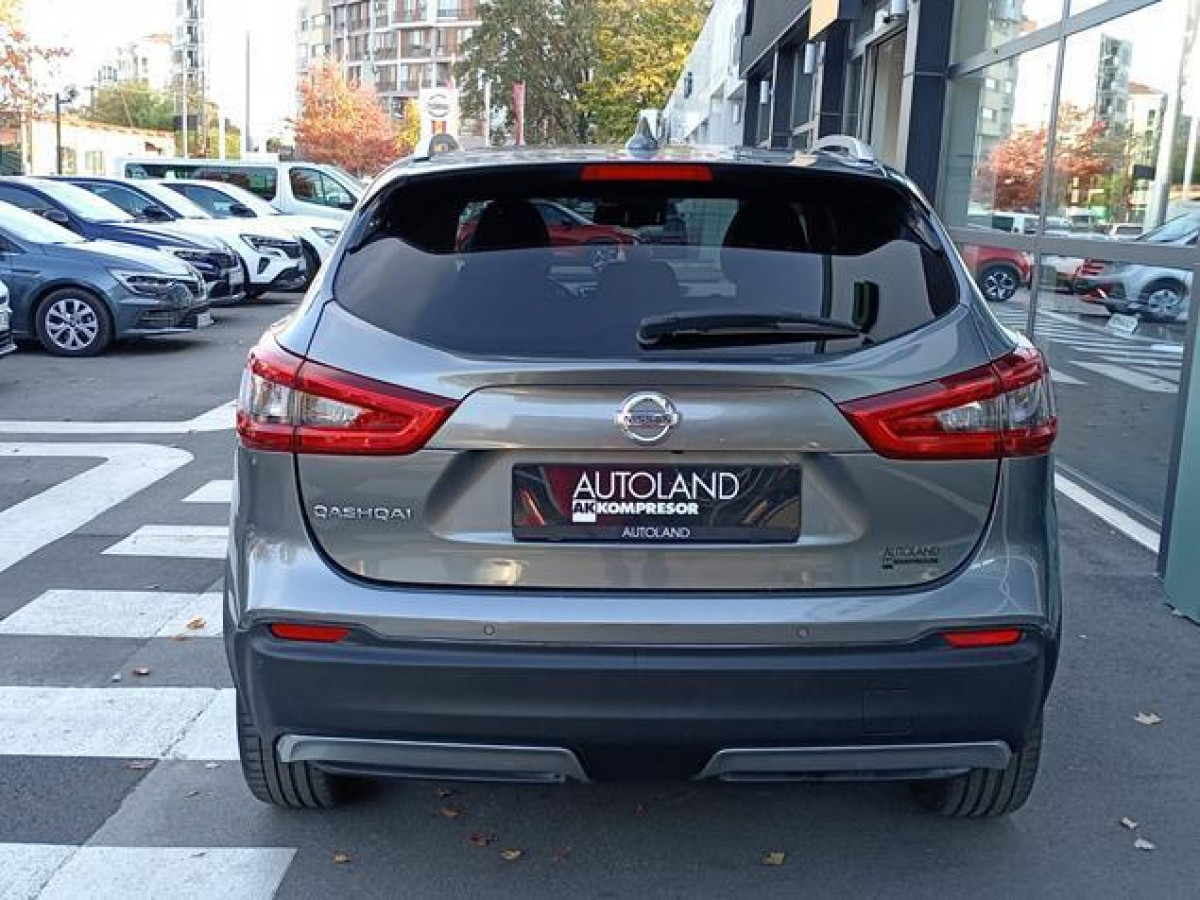 Nissan Qashqai 1.6 dCi Tekna CVT