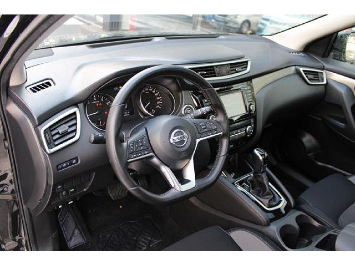 Nissan Qashqai 1.3 tCe CVT 