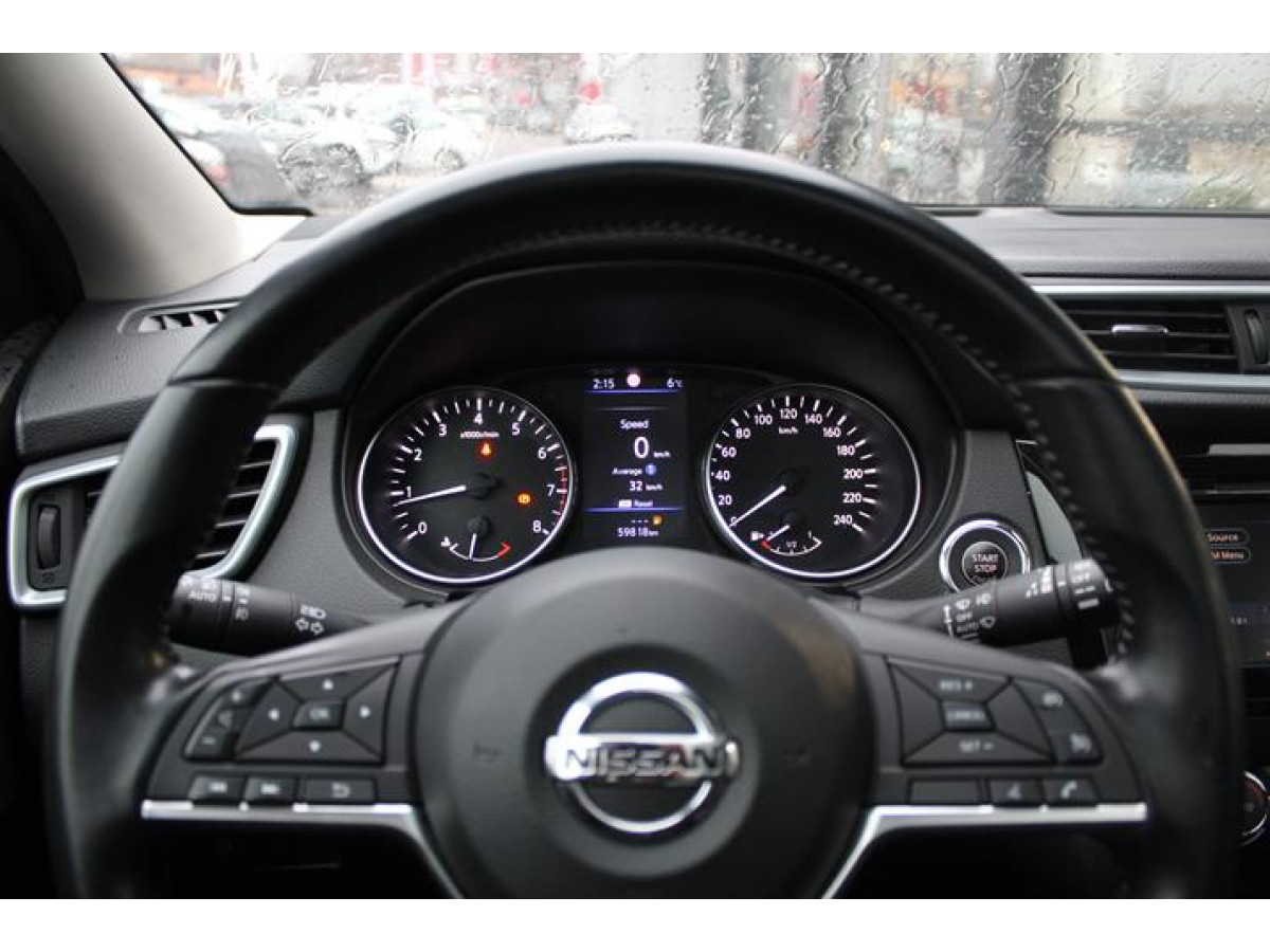 Nissan Qashqai 1.3 tCe 