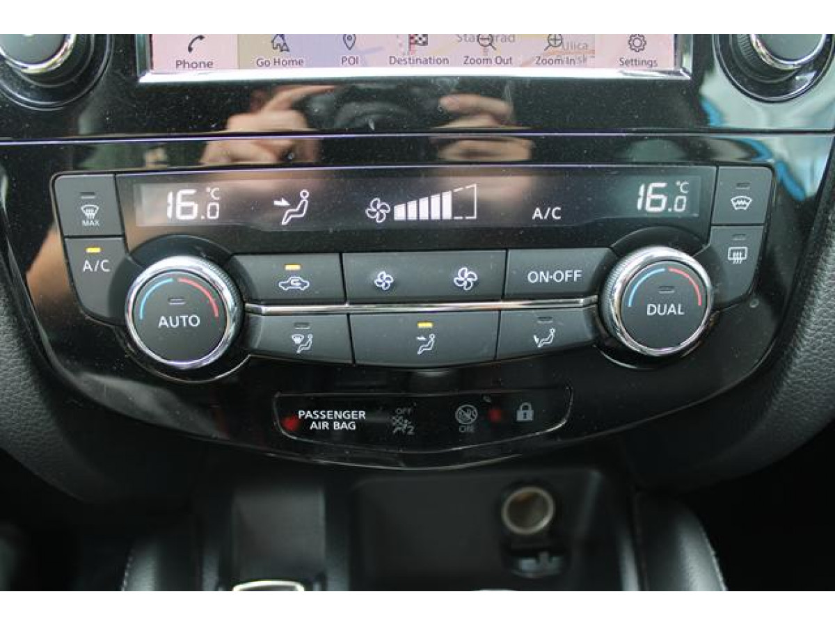 Nissan Qashqai 1.7 dCi 360 DCT 4WD 