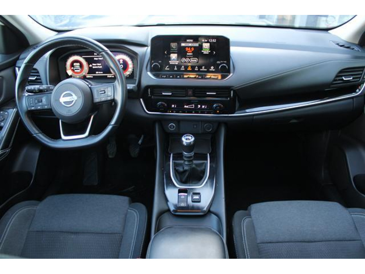 Nissan Qashqai 1.3 tCe SUN 