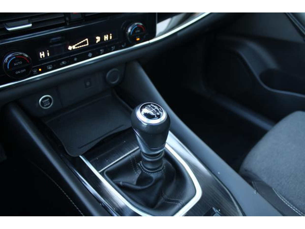 Nissan Qashqai 1.3 tCe SUN 