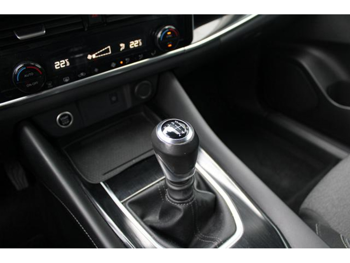 Nissan Qashqai 1.3 Tekna 